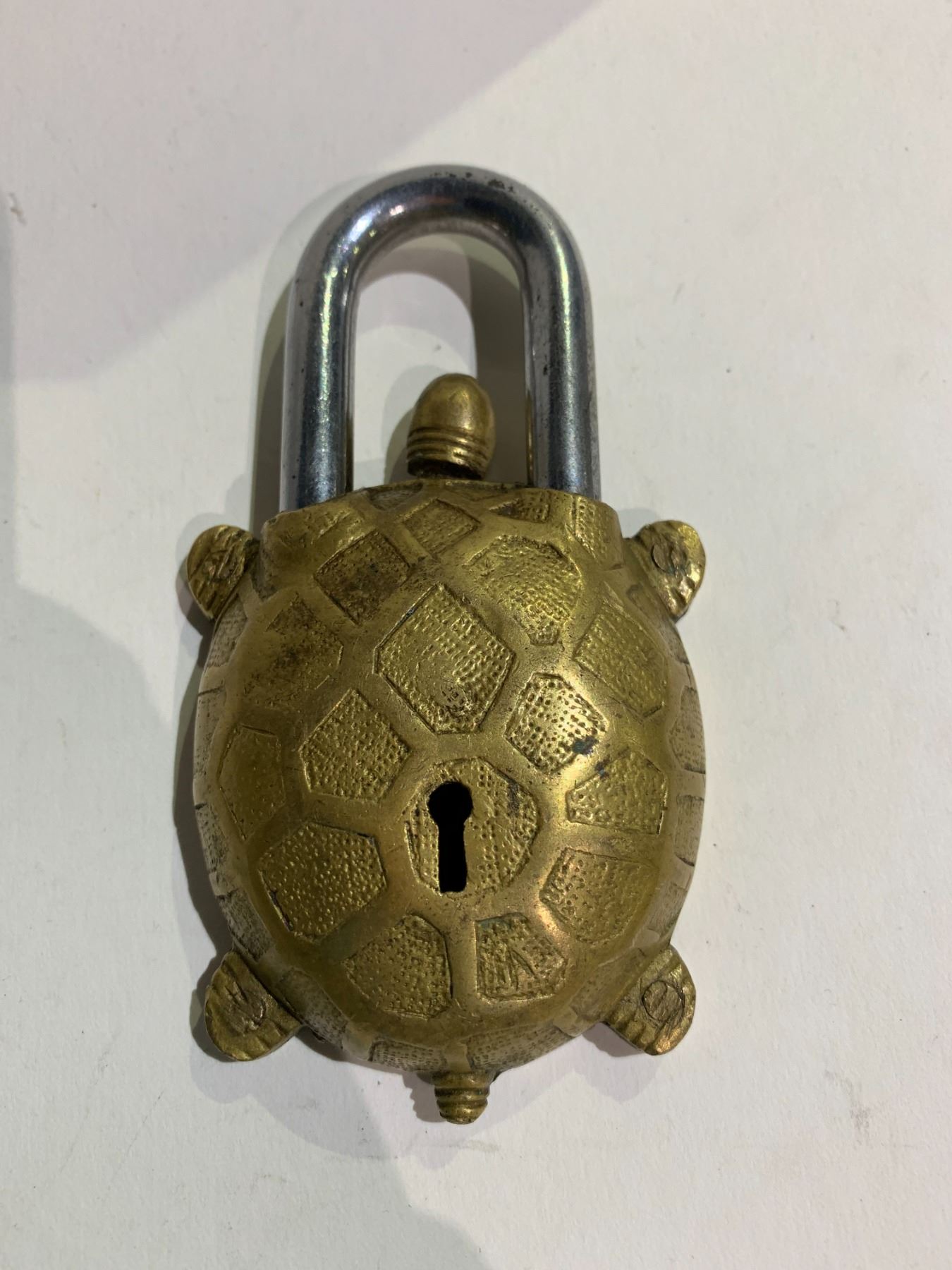 TURTLE LOCK APPROX 4