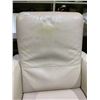 Image 3 : LEATHER RECLINER (SOME COSMETIC DAMAGE)