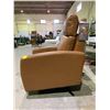 Image 2 : LEATHER SWIVEL PUSHBACK RECLINER