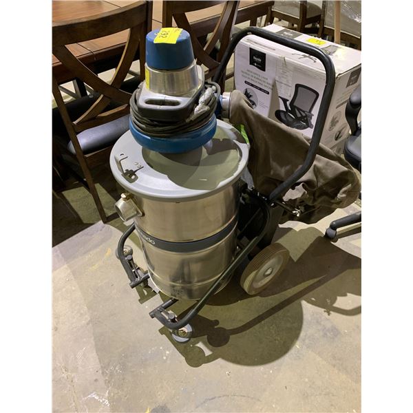 TORNADO COMMERCIAL MOBILE VACUUM