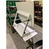 Image 2 : WOODEN TABLE AND DRAWING BOARD