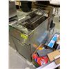 Image 2 : DEEP FRYER WITH 3 BASKETS