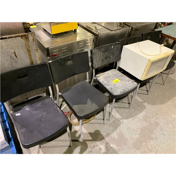 5 BLACK PLASTIC CHAIRS ON METAL BASE *PAINT ON CHAIR* SANYO MICROWAVE