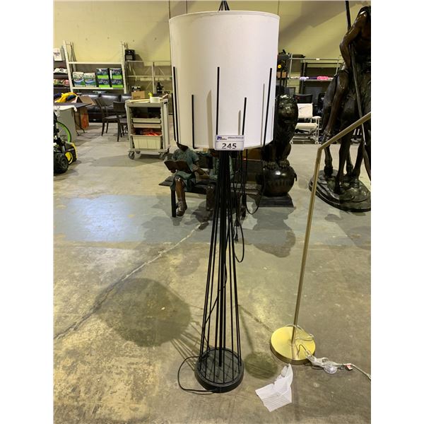 BLACK MODERN WIRE FLOOR LAMP