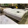 Image 2 : SLEEP SCIENCE TWIN XL ADJUSTABLE BED FRAME AND MATTRESS