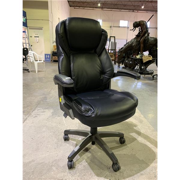 LAZBOY EXECUTIVE ROLLING OFFICE CHAIR