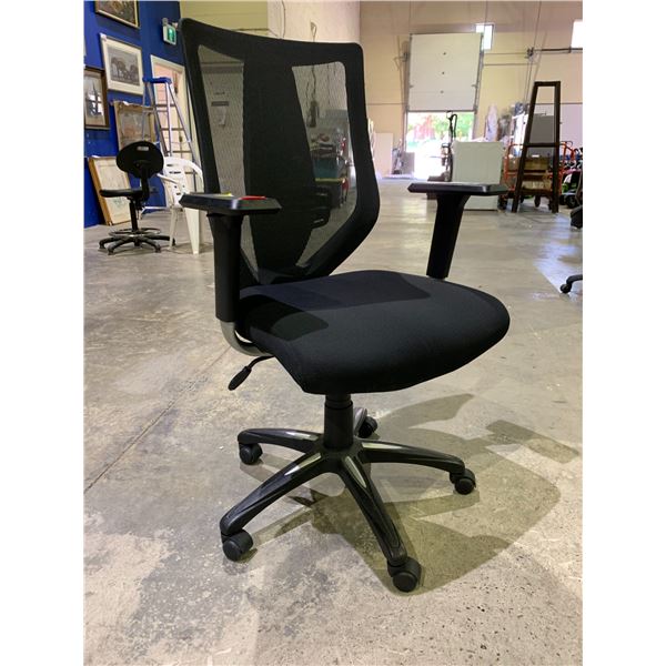 TRUE INNOVATIONS MESHBACK ROLLING OFFICE CHAIR