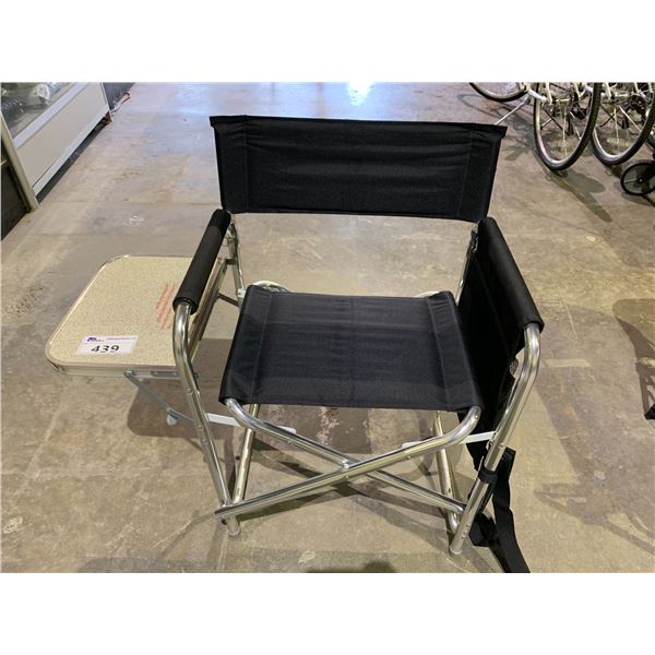 FOLDING CAMPING CHAIR WITH SIDE TABLE