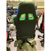 Image 3 : CLUTCH GREEN AND BLACK GAMING CHAIR WITH ACCESSORIES