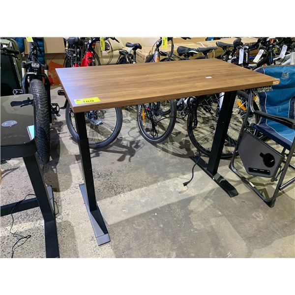 *TESTED WORKING* ADJUSTABLE HEIGHT DESK (SOME COSMETIC DAMAGE)