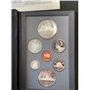 Image 2 : 1987 ROYAL CANADIAN MINT PROOF SET WITH SILVER DOLLAR