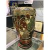 Image 2 : PAINTED VASE ON WOODEN STAND