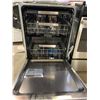 Image 2 : FRIGIDAIRE PROFESSIONAL DISH WASHER