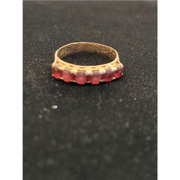 14K LADIES RING SET WITH GARNETS (2.5G)