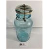 Image 2 : 1920's 2 Quart Beautiful Green Glass Perfect Seal Canning Jar, Made In Canada, Very Nice