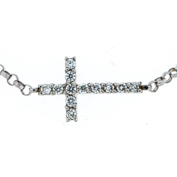 10kt Gold Diamond Cross Pendant & Chain