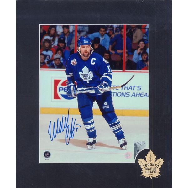 Clark,W Signed 8x10 Unframed Matted Maple Leafs Logo Action-V - Toronto Maple Leafs - 63-532