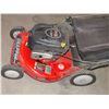 Image 2 : Snapper Gas Powered Lawn Mower w/ Bag