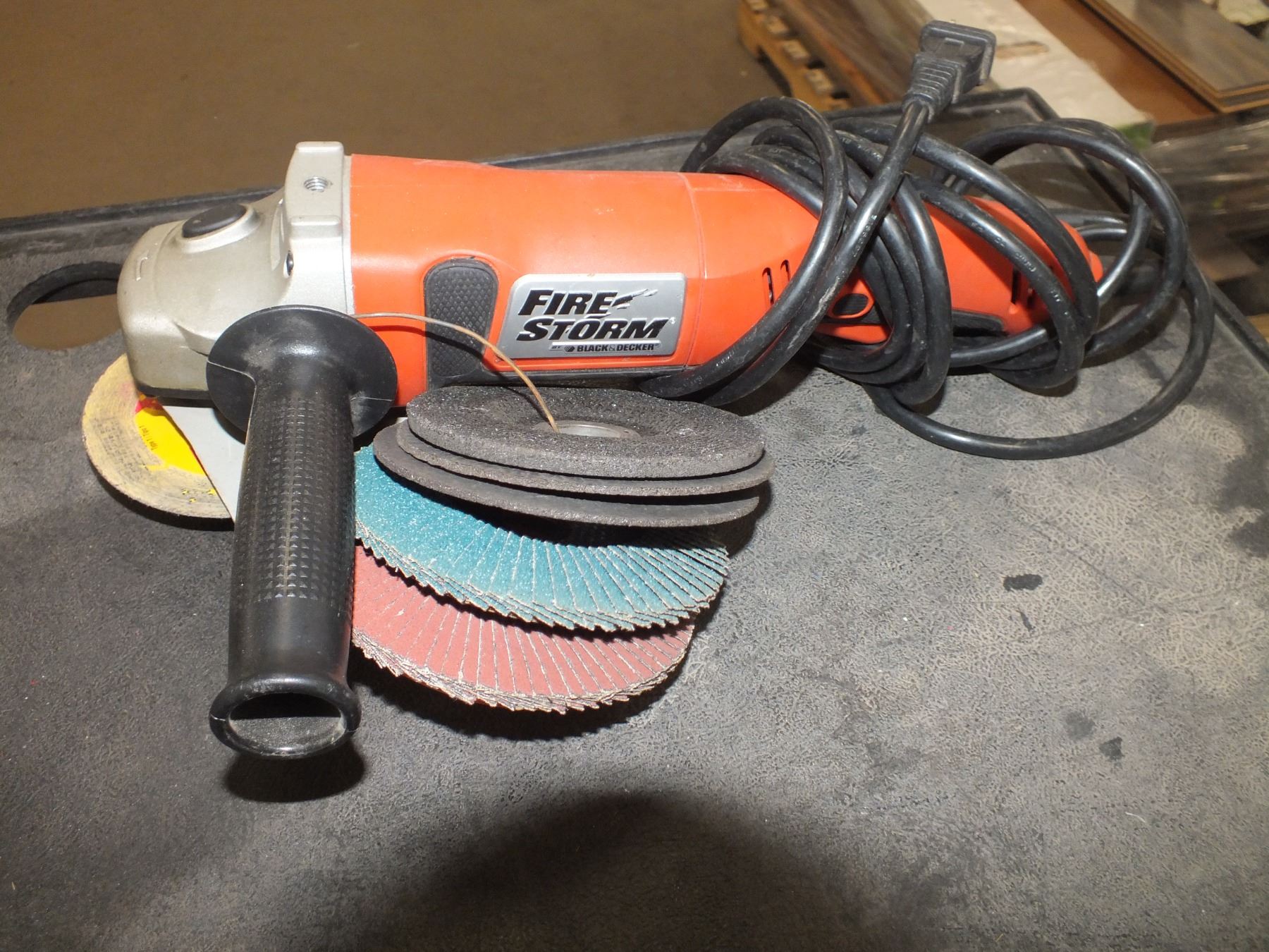 Black & Decker Grinder