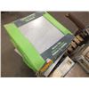 Image 1 : 1 Stack Of Light Grey Tile