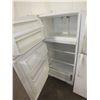 Image 2 : Frigidaire Fridge