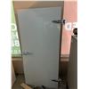 Image 8 : WALK-IN COOLER WITH NEW RUSSELL REFRIGERATION UNIT MODEL RL6A130ADA, 1.5HP CONDENSING UNIT