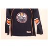 Image 2 : *Youth Edmonton Oilers Signed Jersey - Size Small (Not Authenticated)