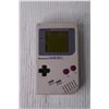 Image 3 : Nintendo Gameboy in Case with Games - Jeopardy, Killer Tomatoes