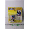 Image 1 : 1997 Starting Line-up Hockey Figurine and Card - Wayne Gretzky (NIB)