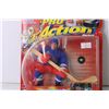 Image 3 : Starting Line-up Pro Action Wayne Gretzky Hockey Figurine (NIB)