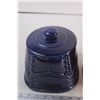 Image 2 : Red and Blue Cookie Jars