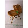 Image 1 : Kids Baby Doll Wicker Bed