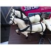 Image 2 : Vintage Barbie Dream Carriage With (2) Horses