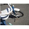 Image 4 : **Blue Tricycle Missing Plastic Pedals