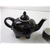 Image 2 : Elephant Tea Pot and Matching Cups