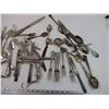 Image 3 : Lot of Vintage Utensils