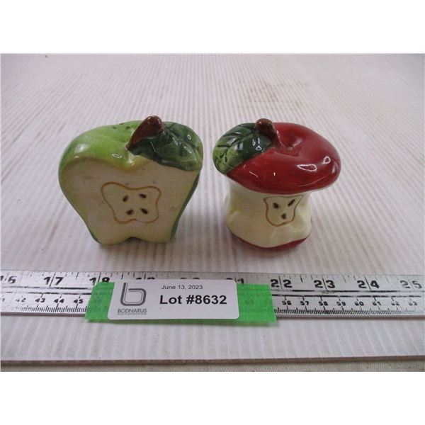 Apple Salt and Pepper Shakers