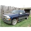 Image 1 : 2002 Chevrolet Silverado 1500 4x4 Half Ton - New Battery (321,000kms) VIN No. 2GCEK19TA21218939