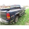 Image 6 : 2002 Chevrolet Silverado 1500 4x4 Half Ton - New Battery (321,000kms) VIN No. 2GCEK19TA21218939