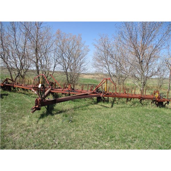 Morris Challenger Viber Shank Cultivator with Harrow Attachments (32ft)