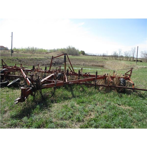 Viber Shank Cultivator with Harrows(22ft)