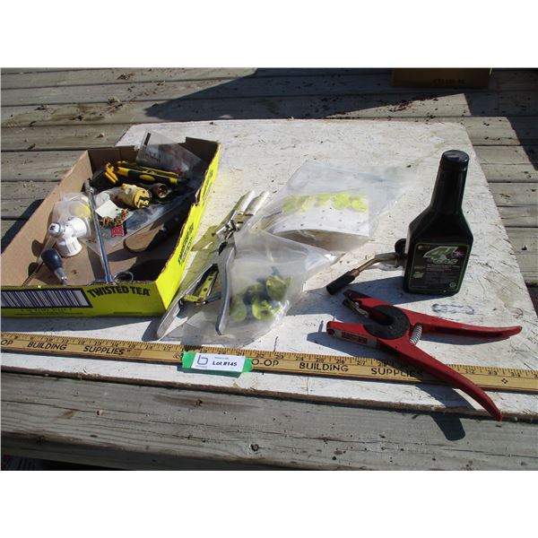 Vet Supplies, Ear Tags, Calf Ringer