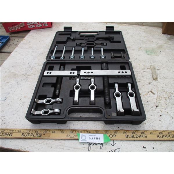 Multi-Purpose Bearing Pulley Puller Set