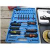 Image 2 : Wheeler 8200 Soldire Iron, Screw Driver Set, Angle Grinder