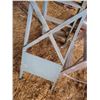Image 4 : Wooden Step Ladder (5ft), Aluminum Saw Horse