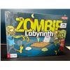 Image 1 : Lot of 1 Zombie Labyrinth Board Game