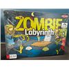 Image 1 : Lot of 1 Zombie Labyrinth Board Game