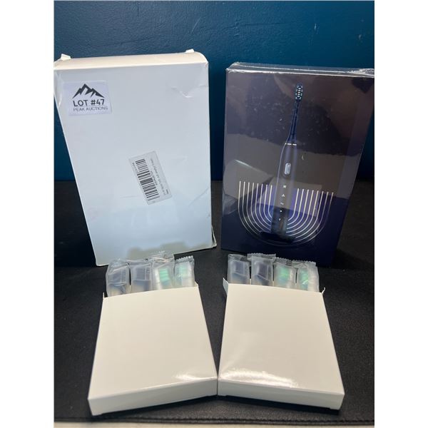 Lot of 1 Electric Rechargeable Toothbrush w/ 8 Extra Heads