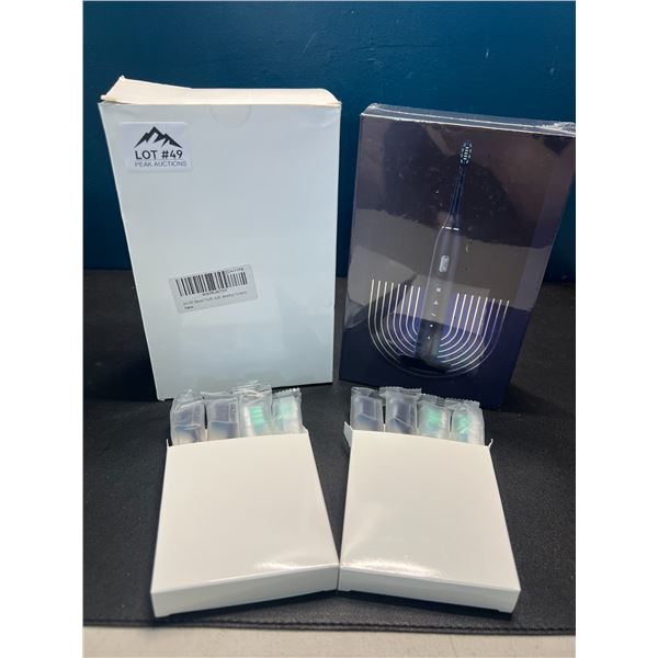 Lot of 1 Electric Rechargeable Toothbrush w/ 8 Extra Heads