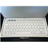 Image 2 : Lot of 1 Logitech Multi-Device K380 Keyboard for Mac - White